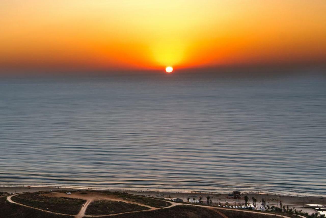 35Th Floor 4 Rooms On The Sea Bat Yam Ngoại thất bức ảnh